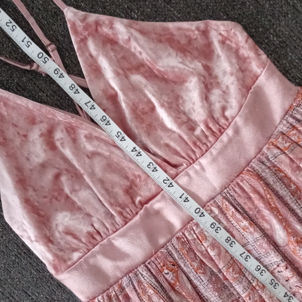 🩷Wonderly🩷 - Rose Pink Paisley Medallion "Road Trip" Midi Dress - Picture 13 of 13